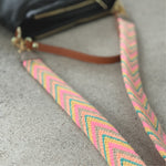 Laden Sie das Bild in den Galerie-Viewer, The WAIKIKI Strap
